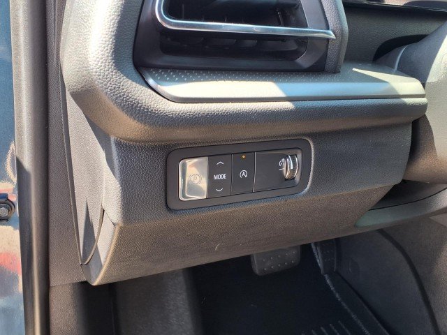 Certified Used 2025 Lakeshore Blue Metallic Chevrolet LT image 18