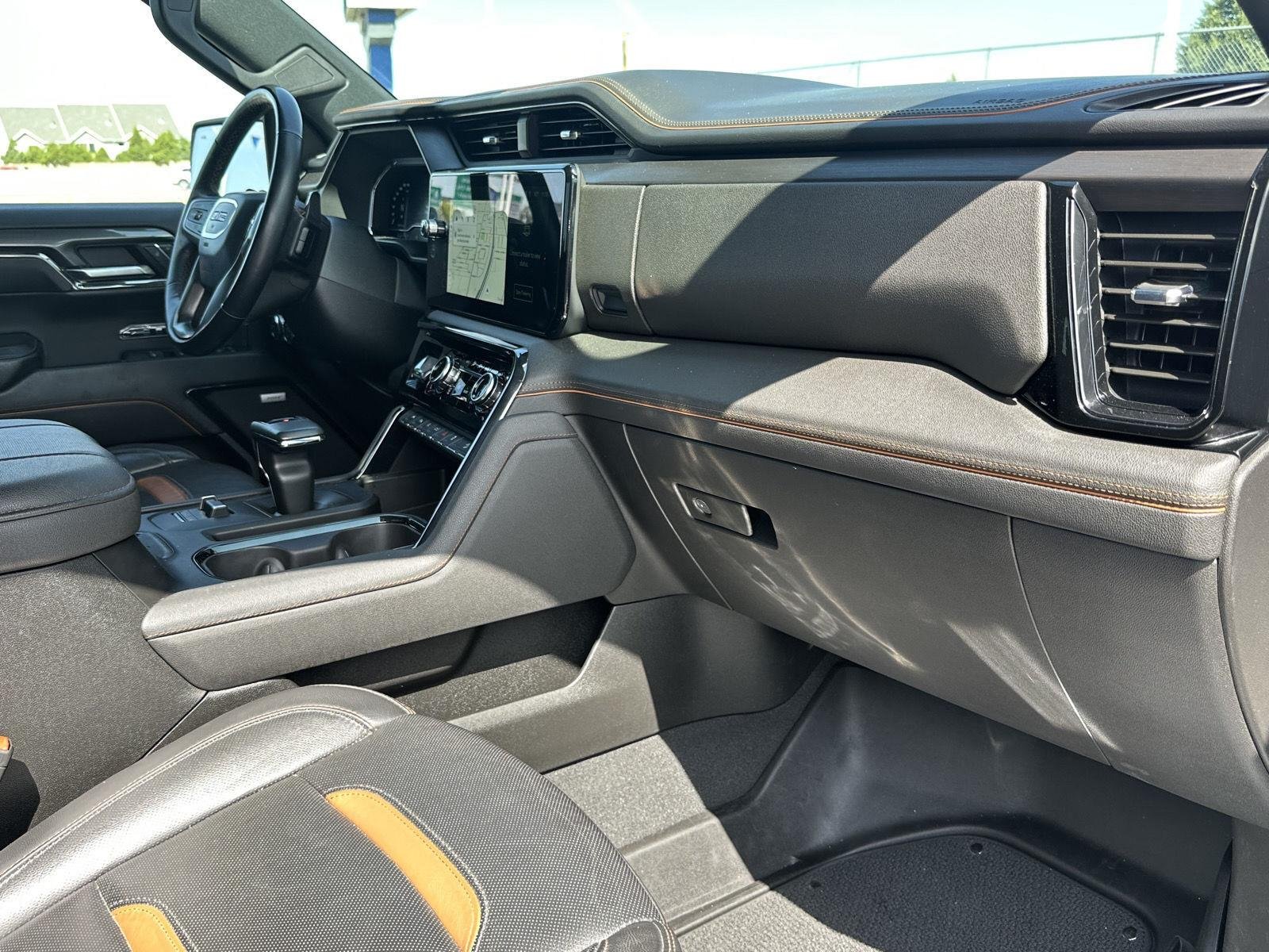 2024 GMC Sierra 1500 AT4 - Photo 38