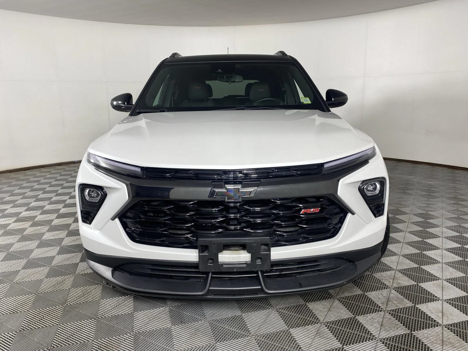 Used 2024 Iridescent Pearl Tricoat Chevrolet RS image 12