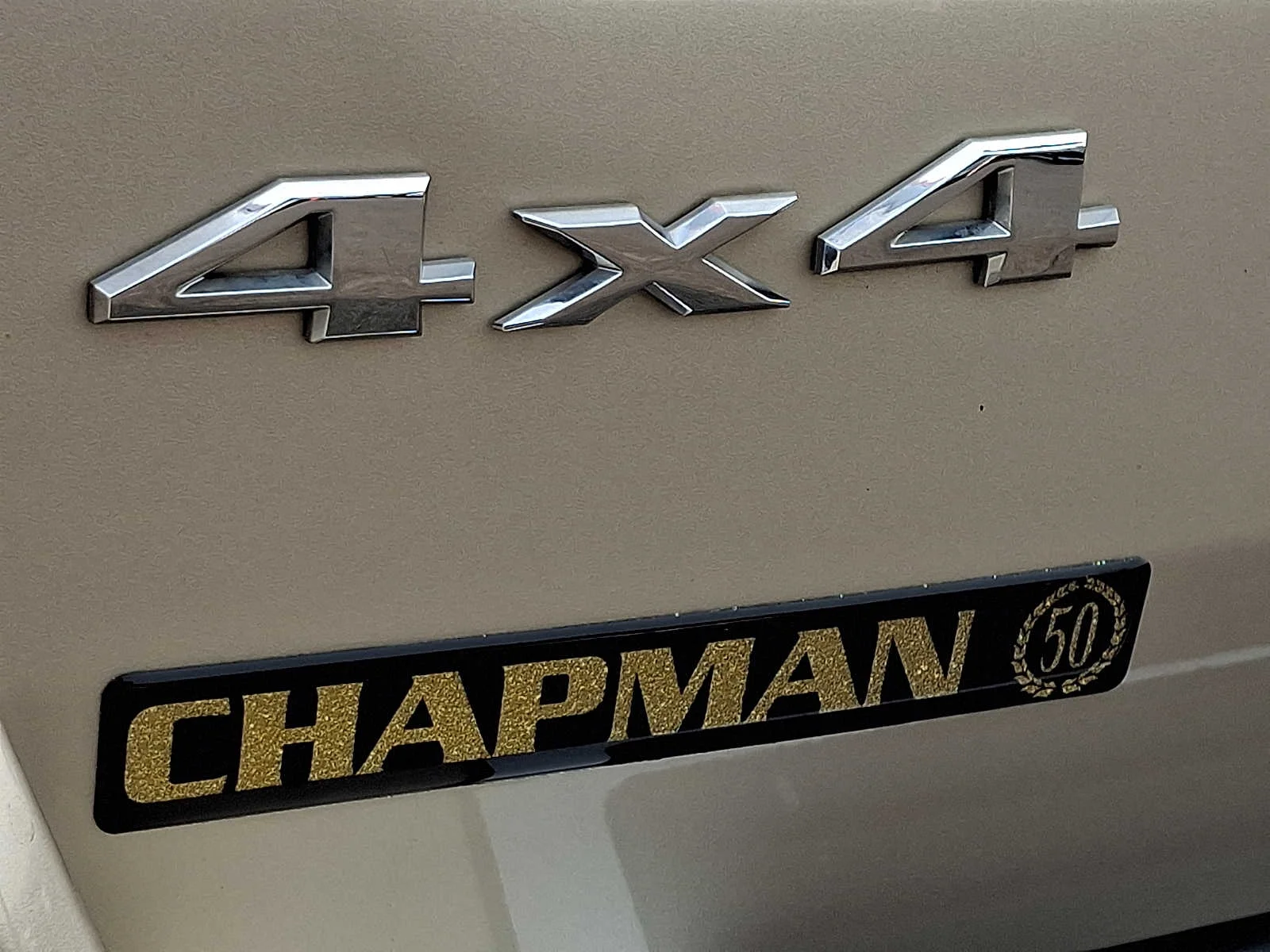 Used 2014 Cashmere Pearlcoat Jeep Limited image 34