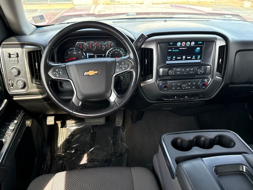 Used 2018 Red Chevrolet LT image 22