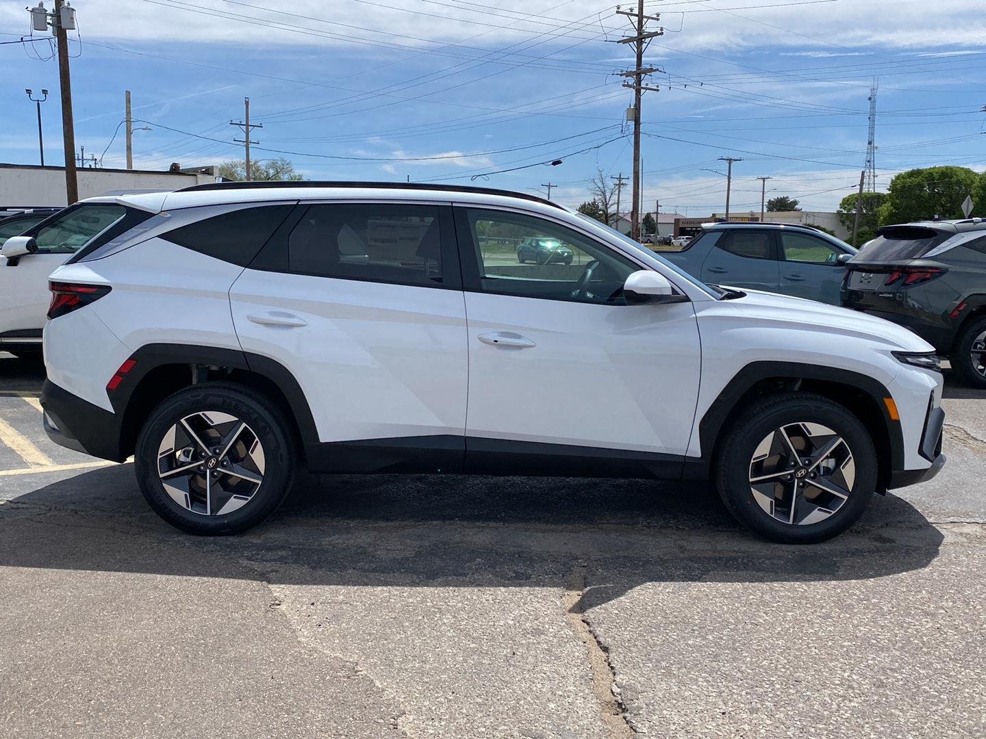 New 2026 Creamy White Pearl Hyundai SEL AWD image 6