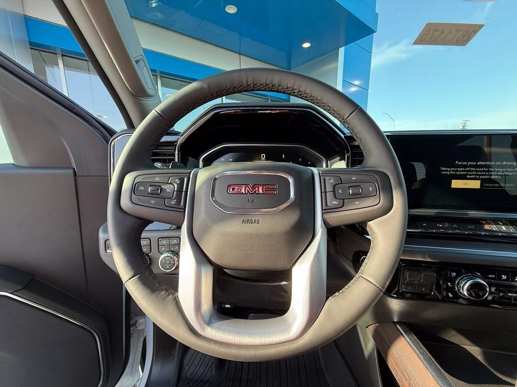 New 2026 Glacier White Tricoat GMC SLT image 20