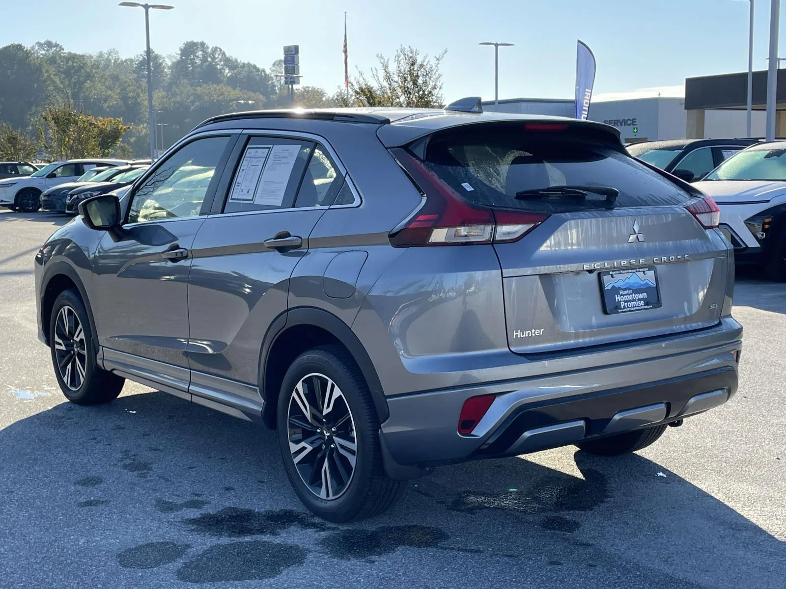 Used 2024 Mercury Gray Metallic Mitsubishi SEL image 26