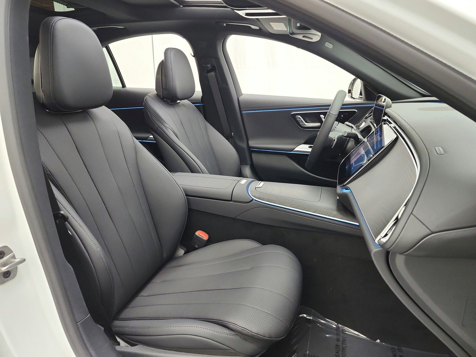 New 2026 Polar White Mercedes-Benz E 350 RWD Sedan image 44