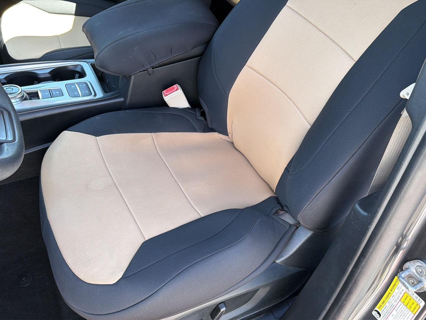 Used 2020 Magnetic Ford Base image 29