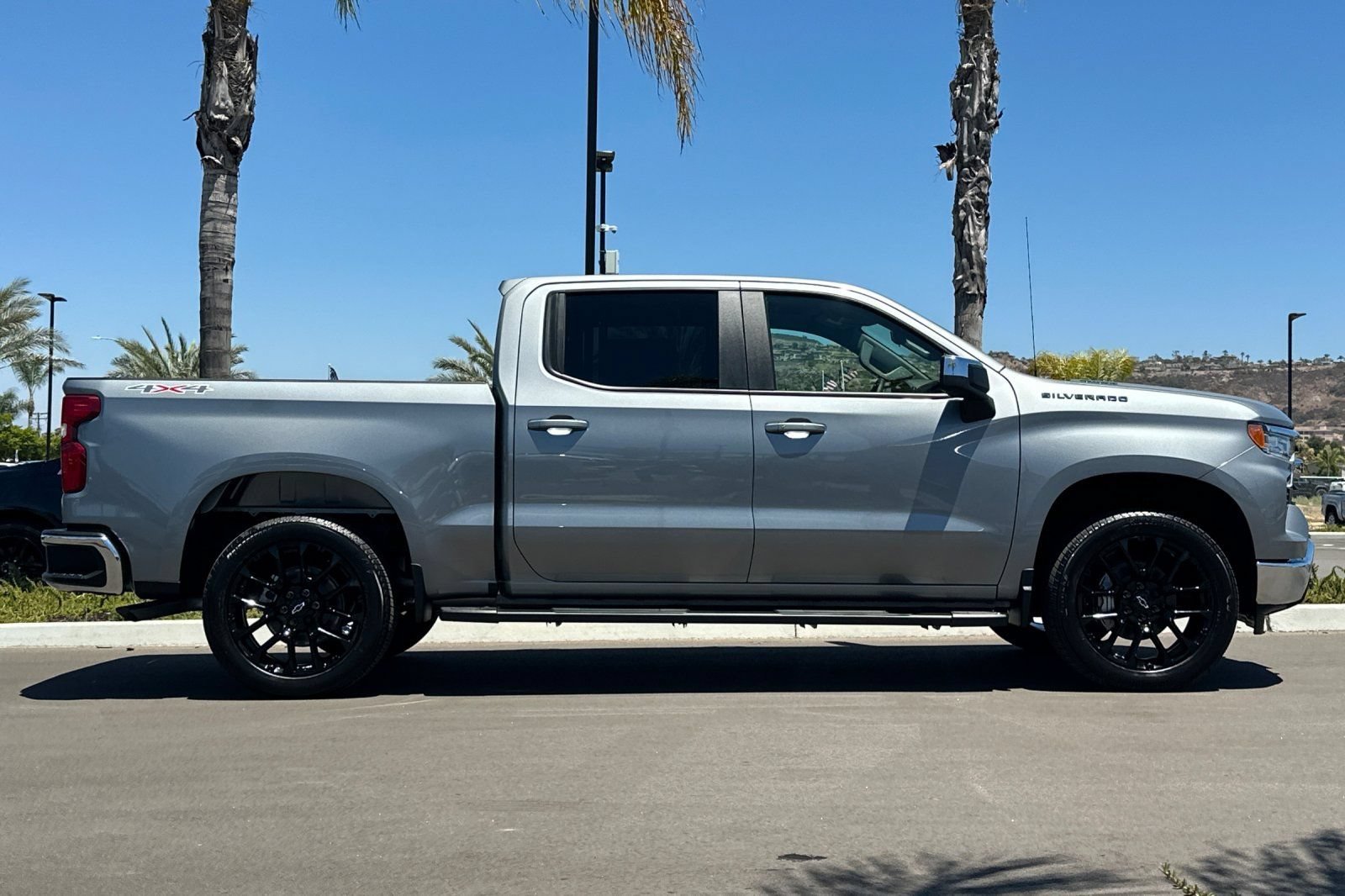 2026 Chevrolet Silverado 1500 LT - Photo 3