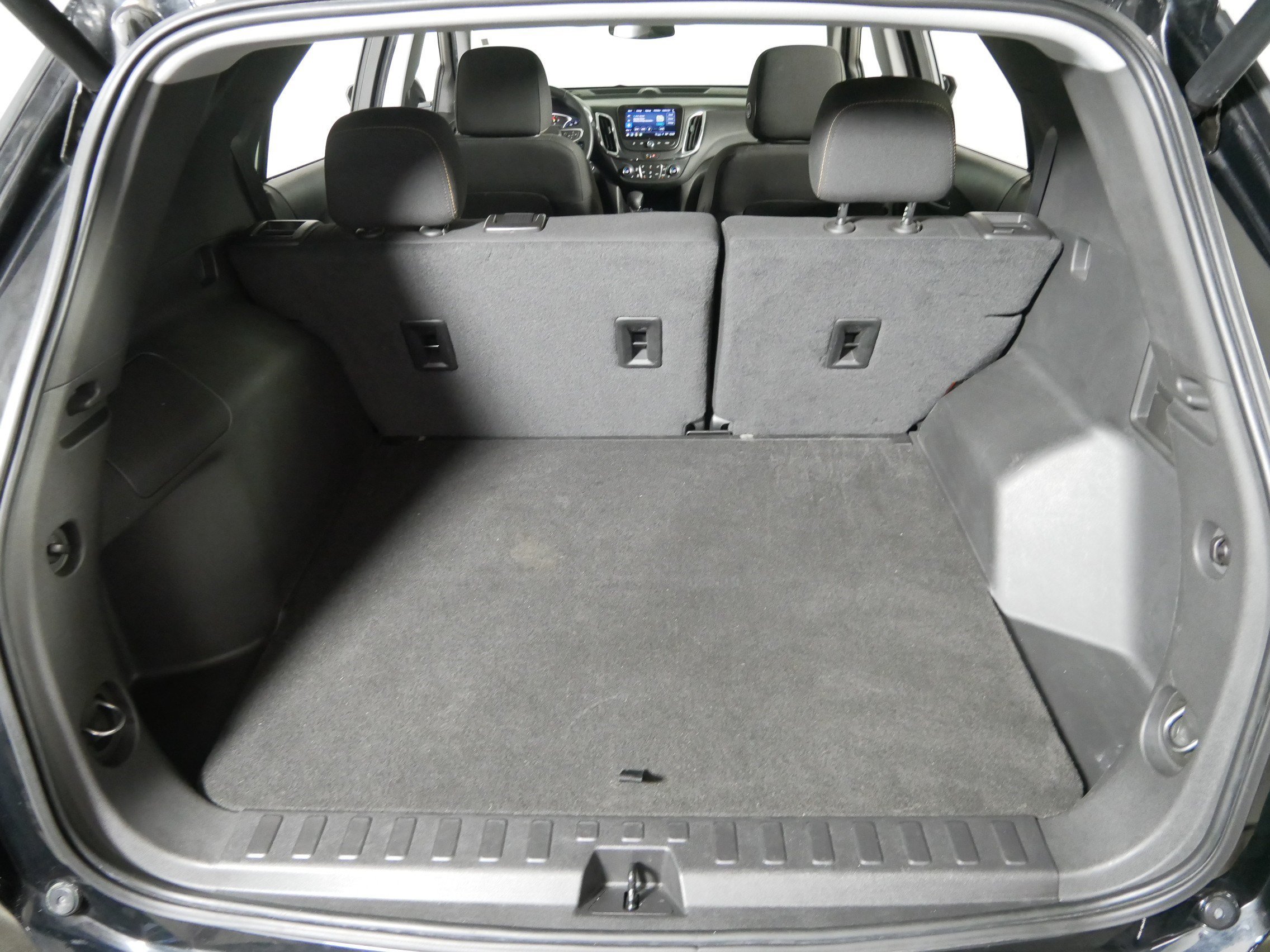 Used 2023 Mosaic Black Metallic Chevrolet LT image 18