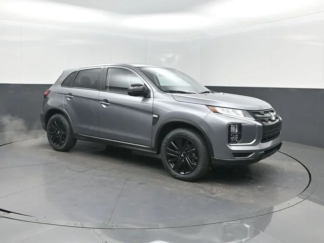 New 2026 Gray Mitsubishi 2.0 LE image 38
