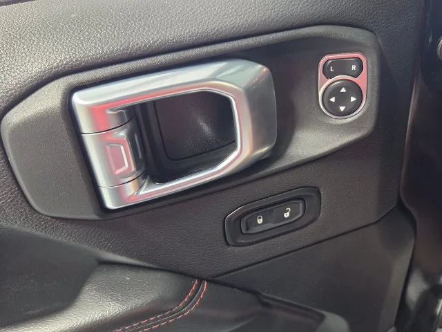 Used 2021 Black Jeep Unlimited Rubicon image 32