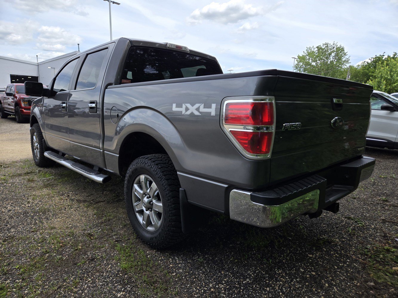 Used 2013 Black Ford  image 3