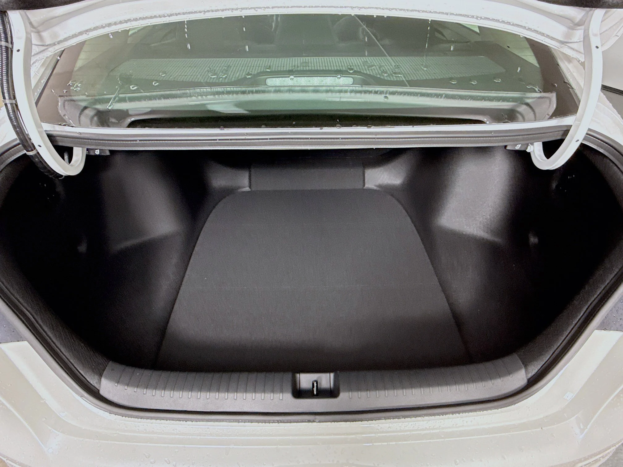 2025 Honda Accord SE - Photo 25