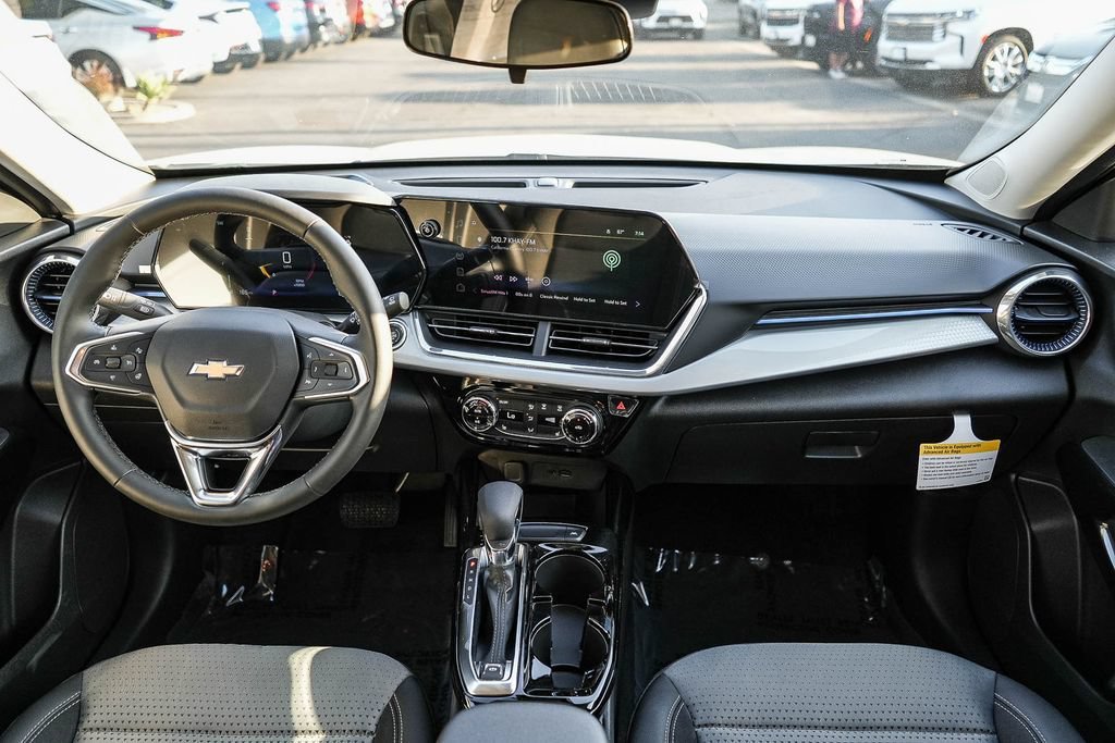 2026 Chevrolet Trax LT - Photo 12