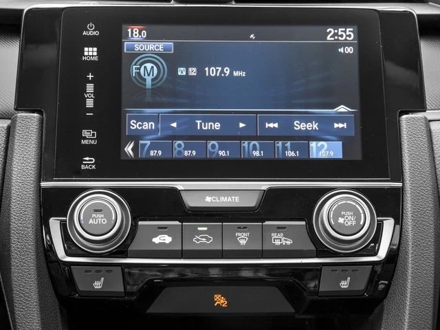 Used 2017  Honda LX image 10