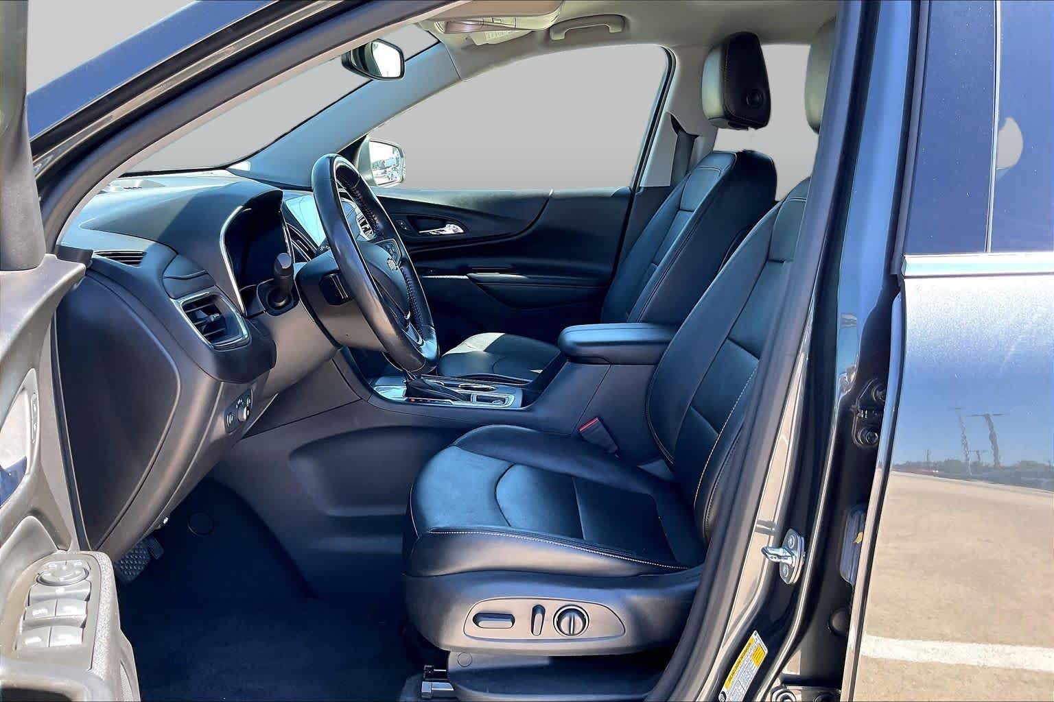 Used 2020 Nightfall Gray Metallic Chevrolet Premier image 8
