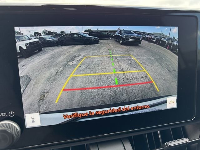 Used 2025 White Toyota XLE image 4