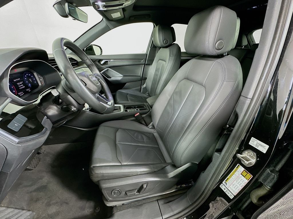 Used 2019 Mythos Black Metallic Audi 2.0T Premium image 20