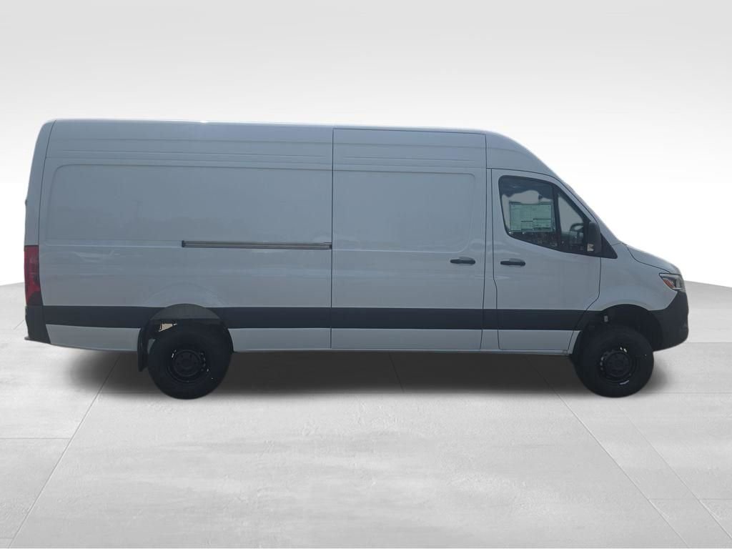 New 2026 Arctic White Mercedes-Benz Cargo 170 WB image 6