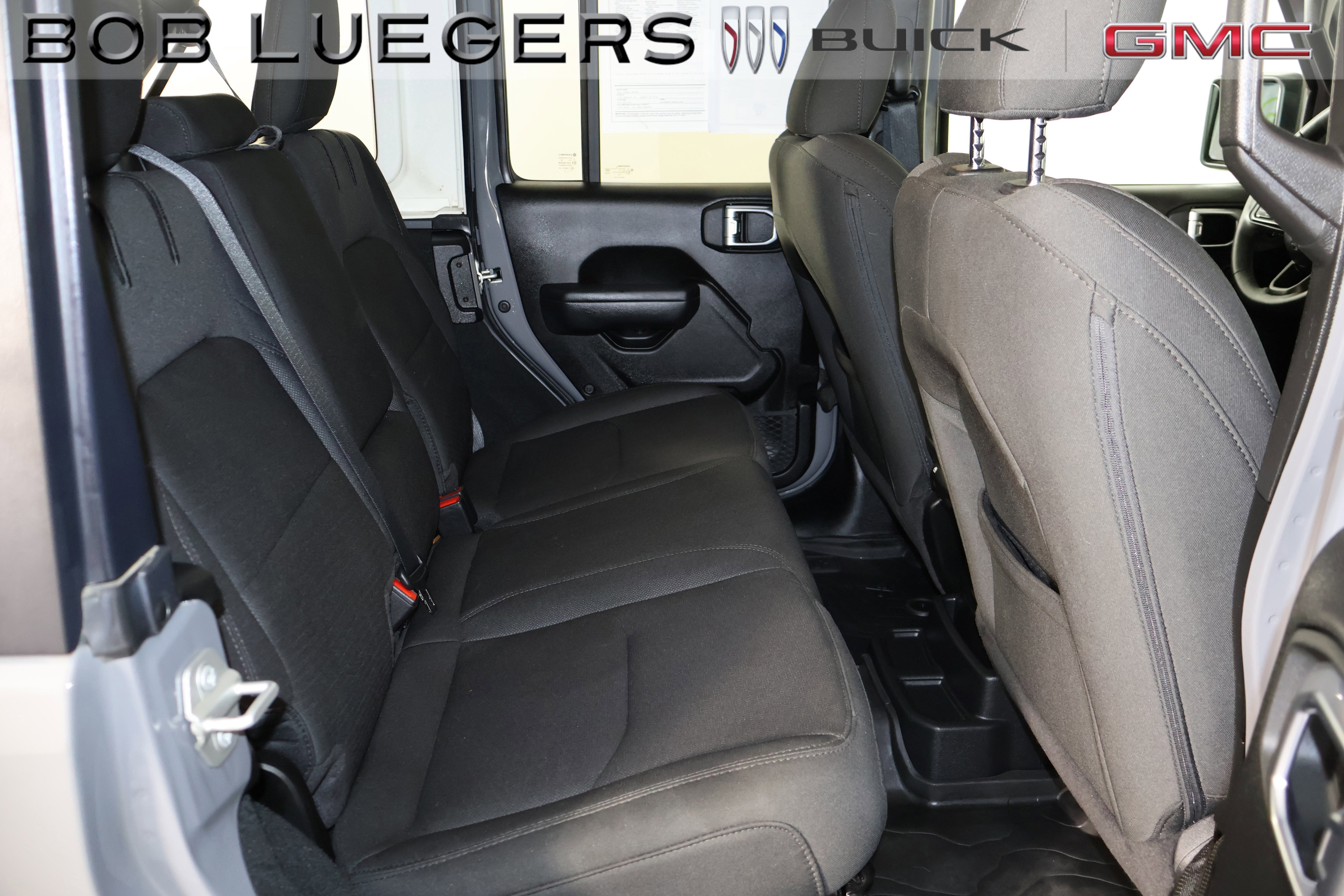 Used 2023 Gray Jeep 4x4 image 14