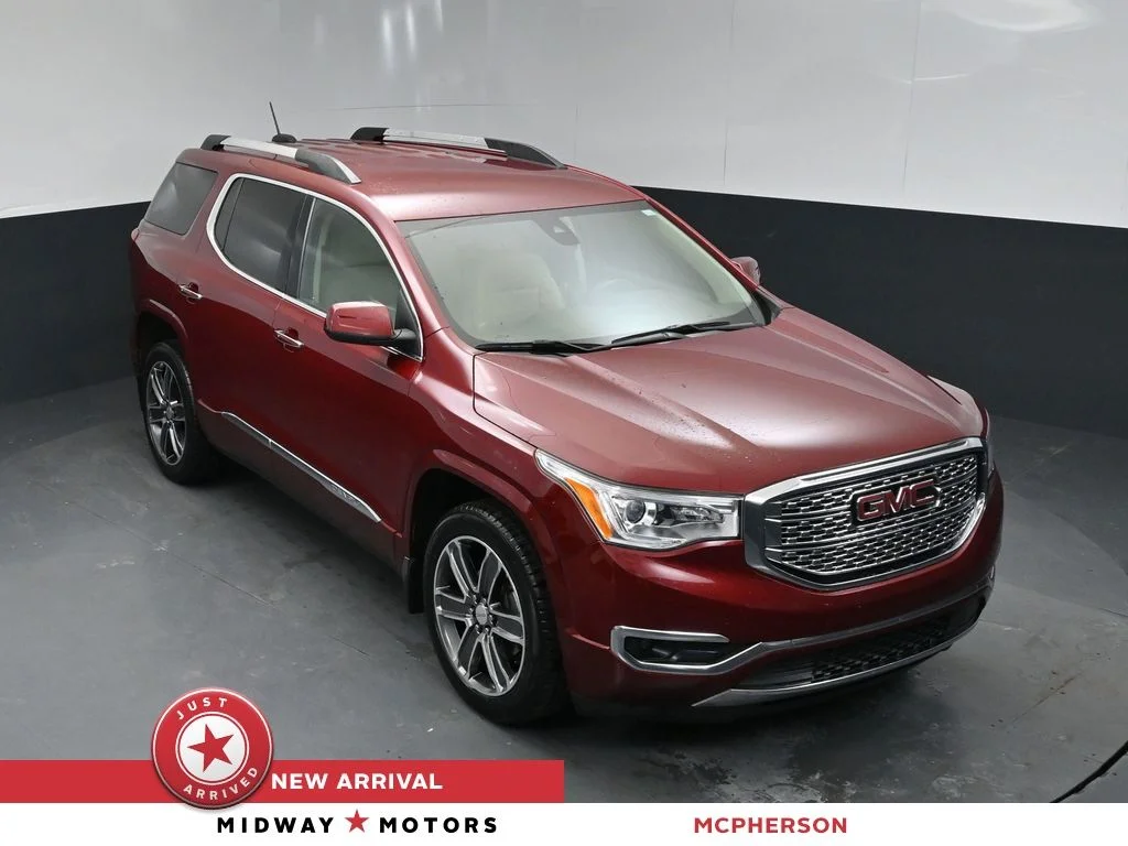 2018 GMC Acadia Denali FWD's photo