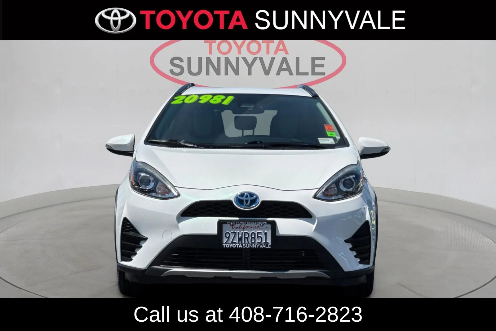 Used 2018 White Toyota One image 11