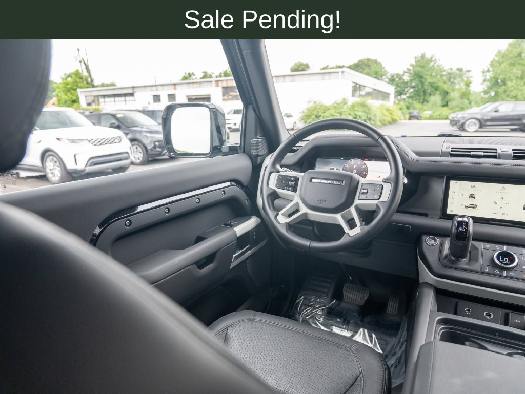 Used 2024 Santorini Black Metallic Land Rover S image 20
