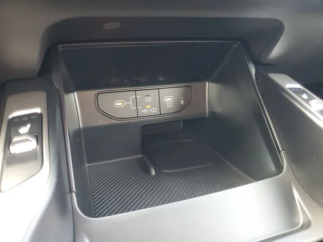 2026 Kia Sorento S - Photo 26