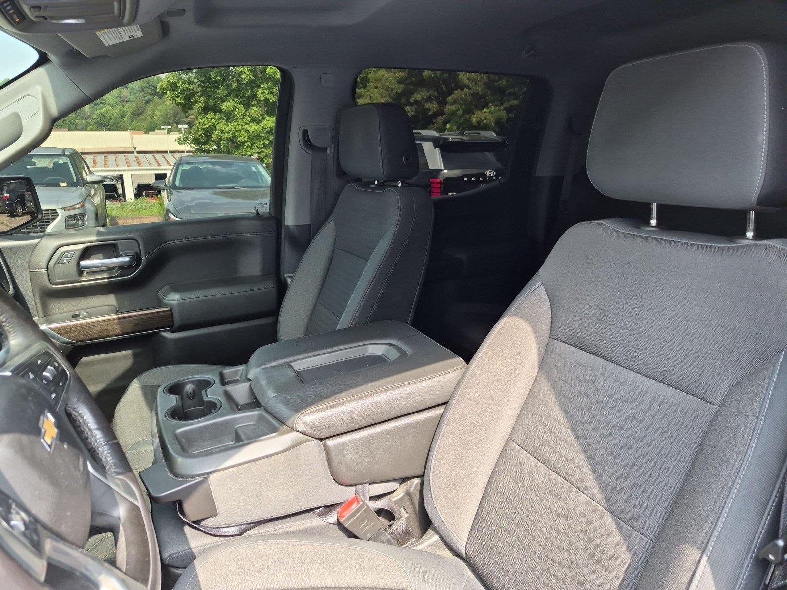 Used 2019 Shadow Gray Metallic Chevrolet LT image 16