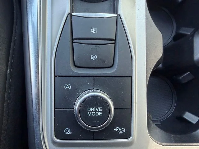 Certified Used 2024 White Ford XLT image 25