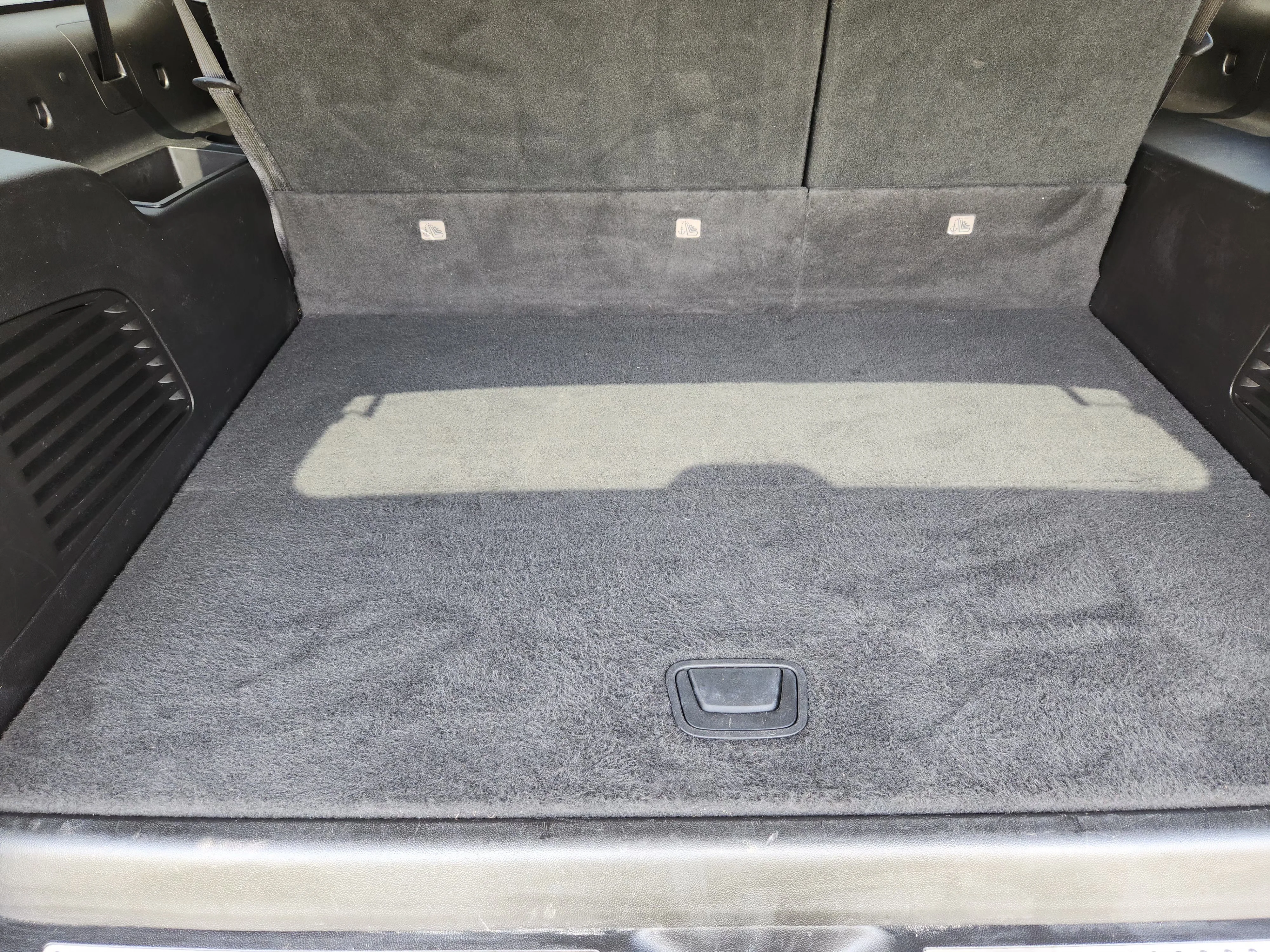 Used 2018 Onyx Black GMC SLT image 33