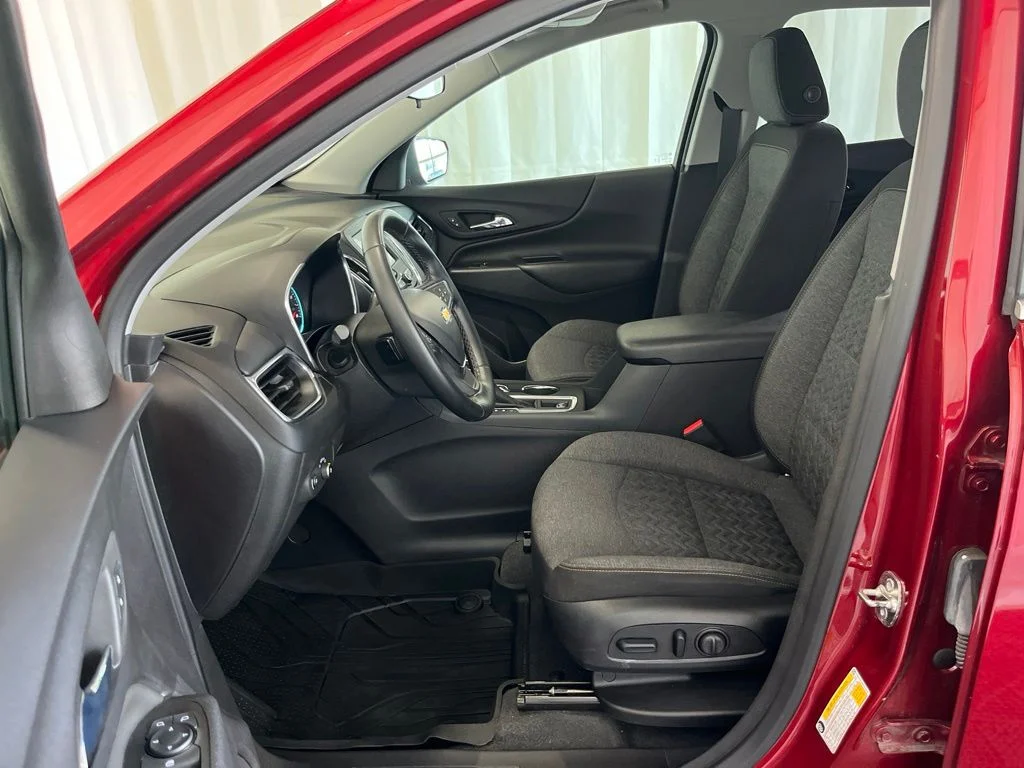 Used 2024 Red Chevrolet LT image 3