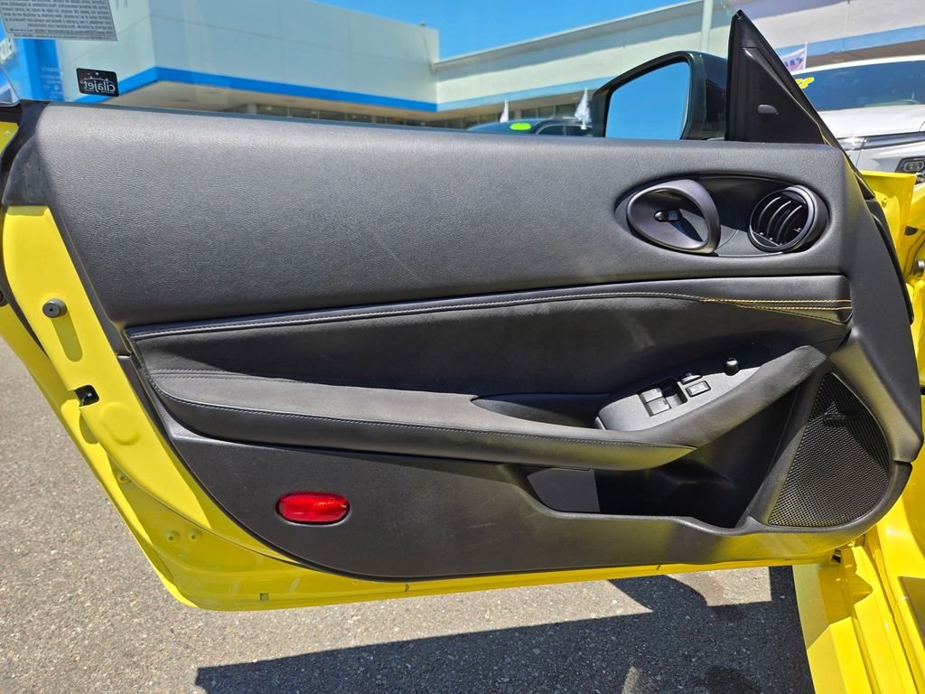 Used 2023 Yellow Nissan Proto Spec image 12