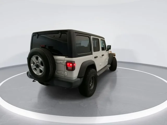 Used 2020 White Jeep Unlimited Sport S image 9