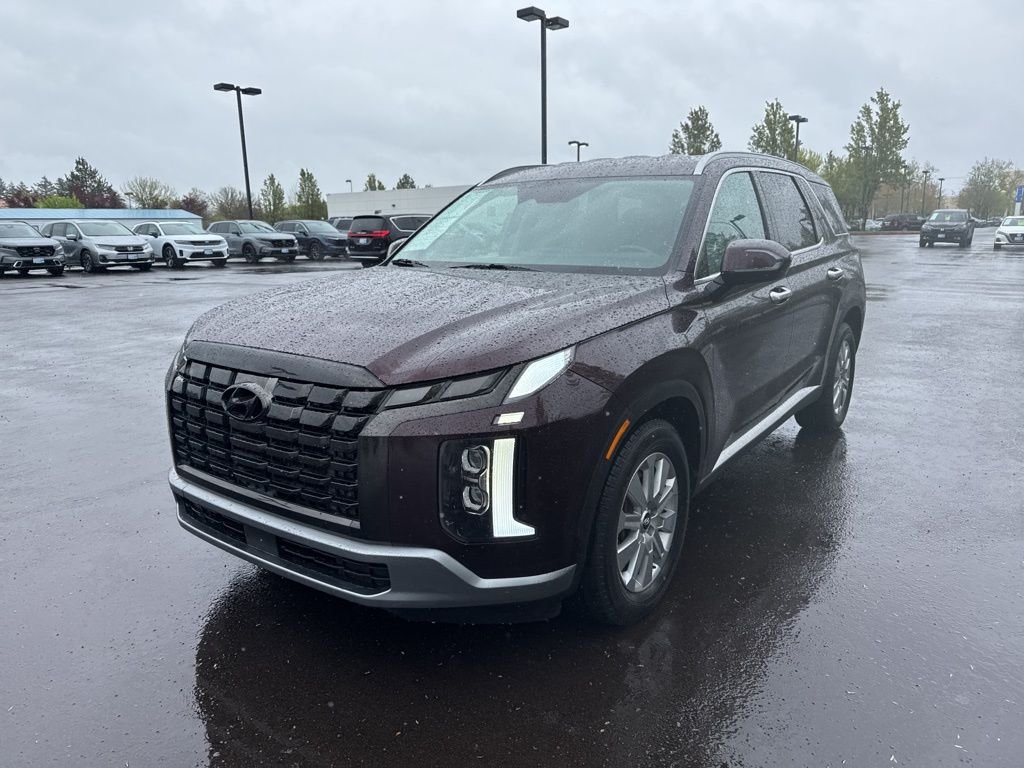 Used 2024 Sierra Burgundy Hyundai SEL image 3