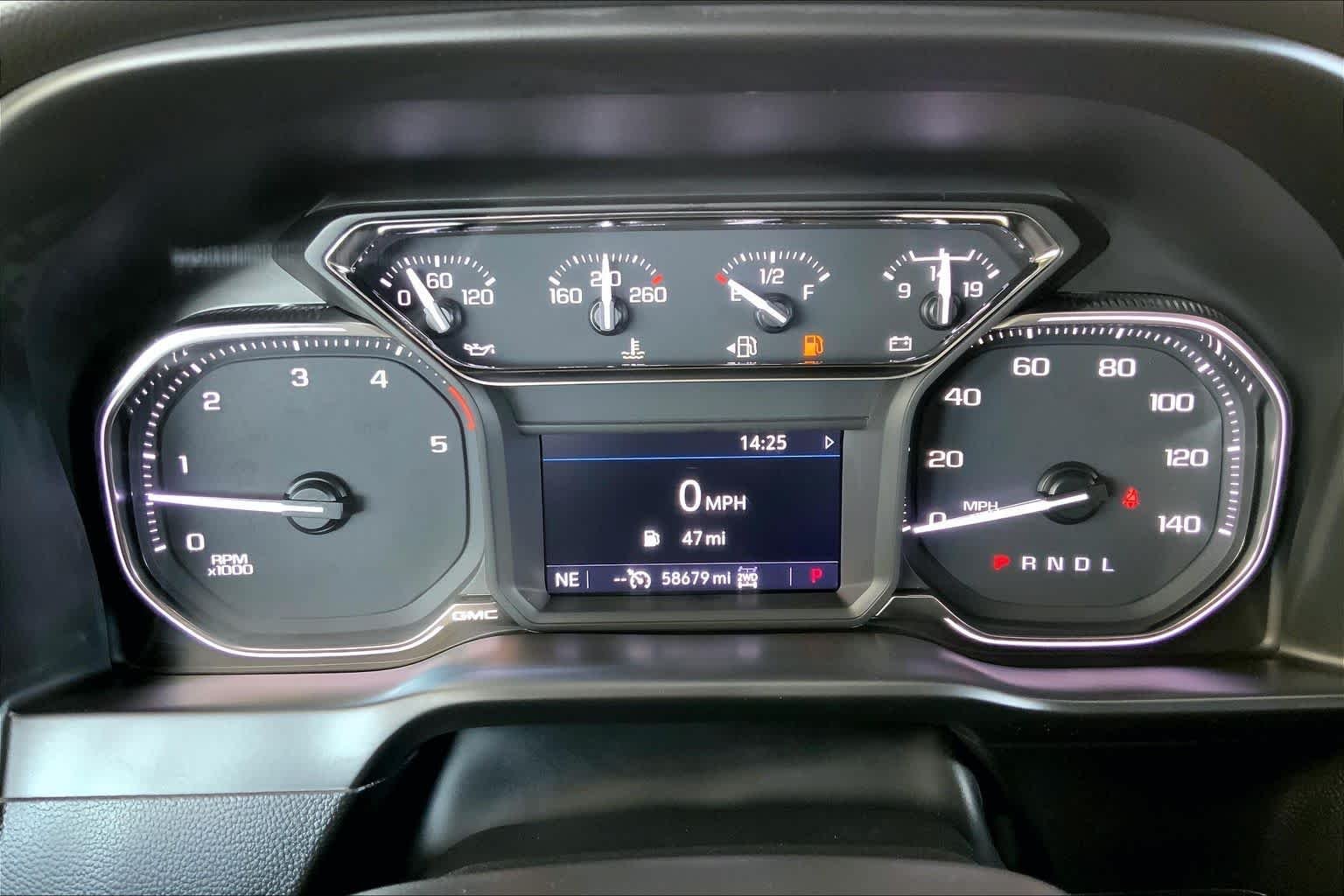 Used 2022 Onyx Black GMC AT4 image 25
