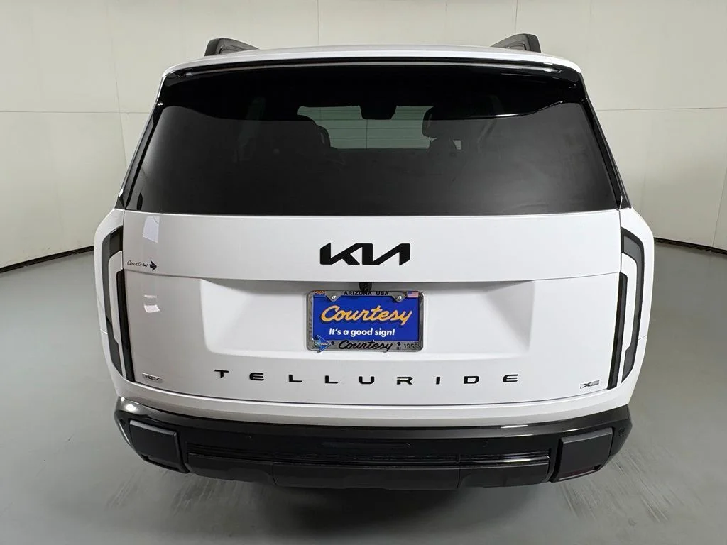 New 2027 Glacial White Pearl Kia X-Line SX image 7