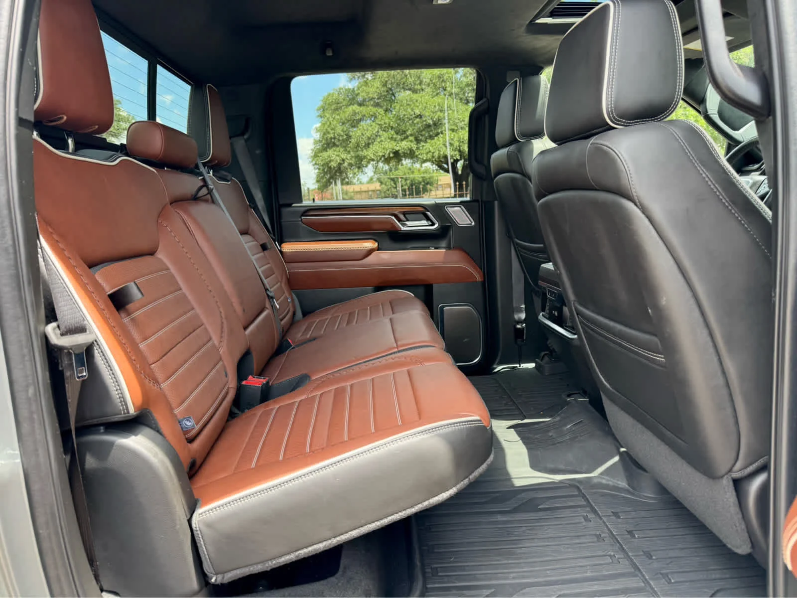 Certified Used 2024 Sterling Metallic GMC Denali Ultimate image 12