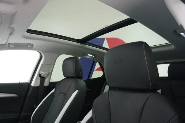 2026 Buick Envision Sport Touring - Photo 23