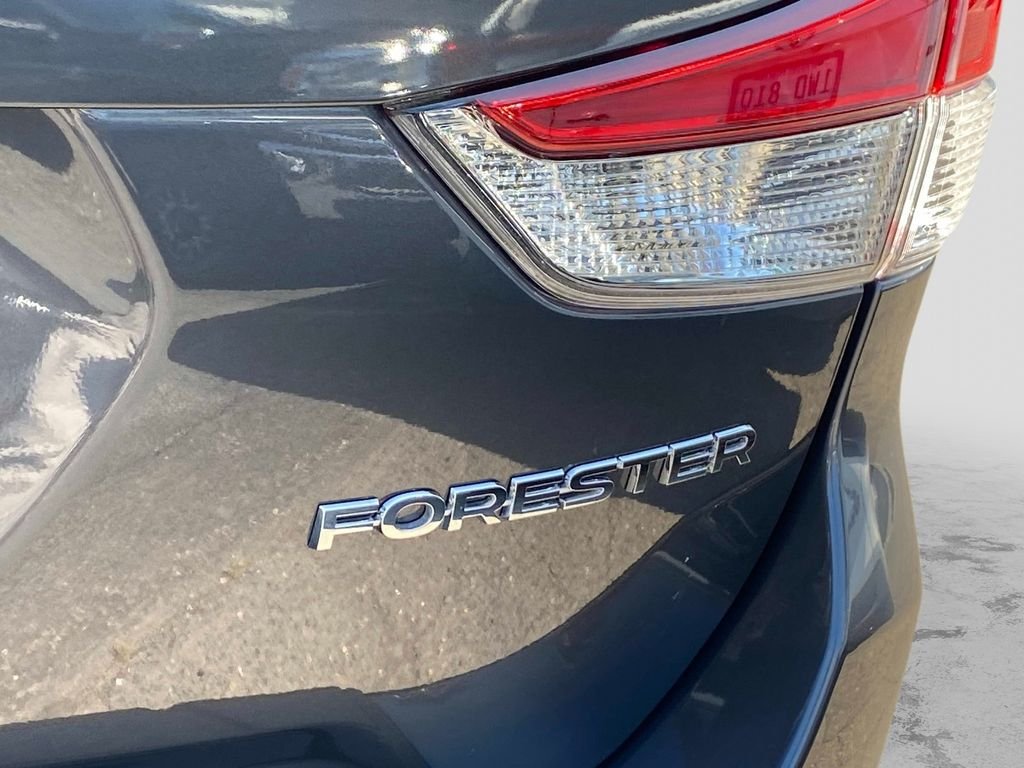 Used 2024 Gray Subaru Base image 6