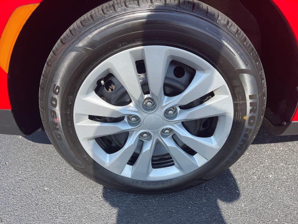 Used 2024 Red Kia LX image 10