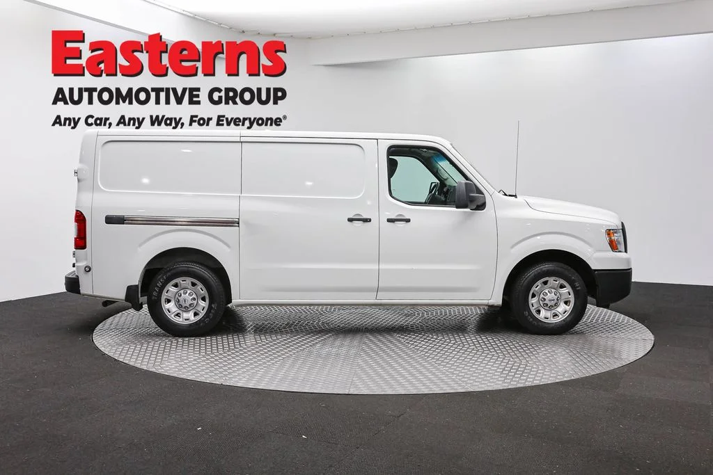 Used 2018 White Nissan SV image 4