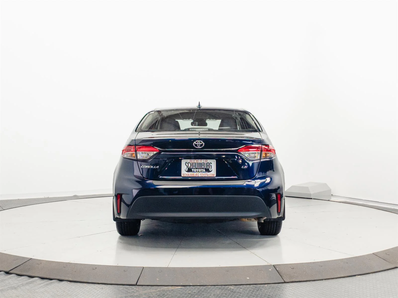 Certified Used 2025  Toyota LE image 9