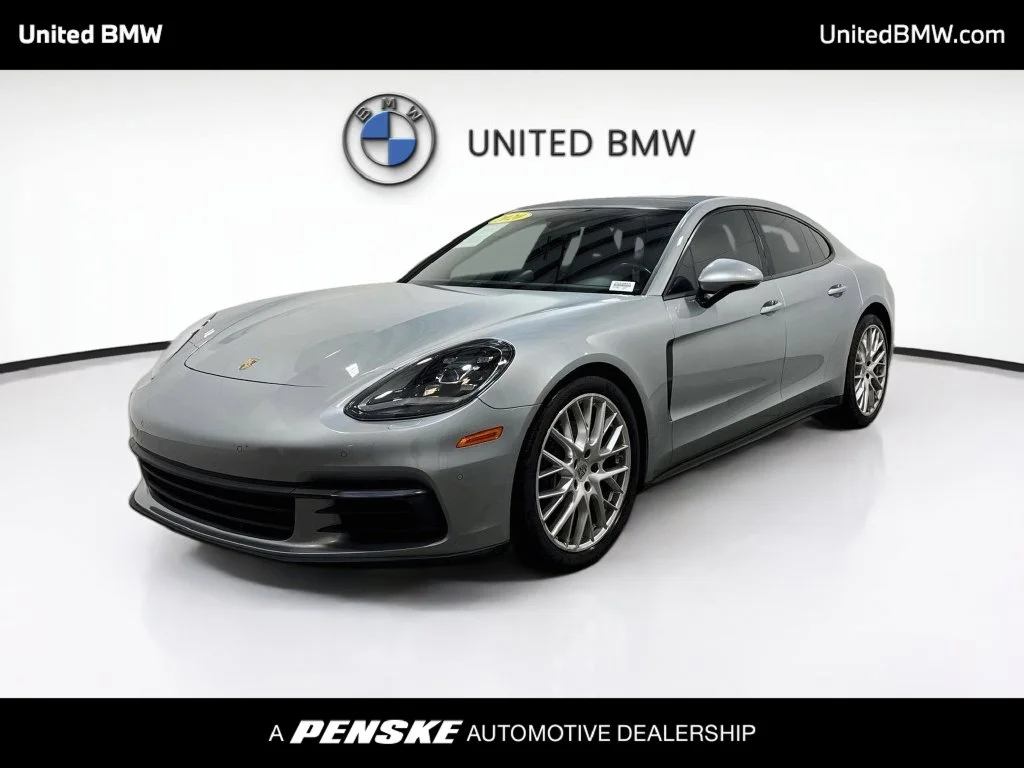 2020 Porsche Panamera