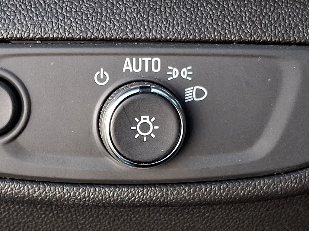 Used 2025 Blue Chevrolet LT image 24