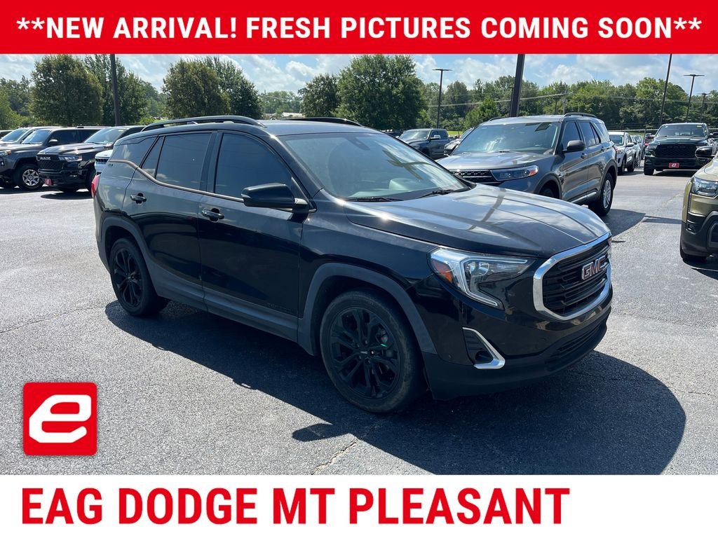 Used 2020 Black GMC SLE image 1