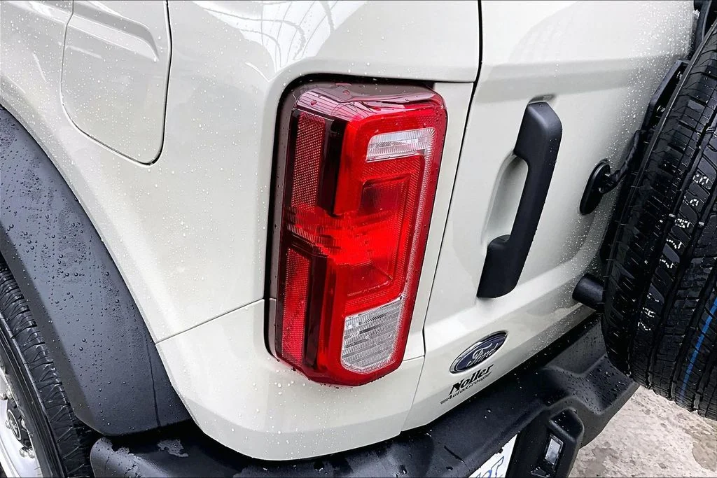 New 2025 Beige Ford Base image 25