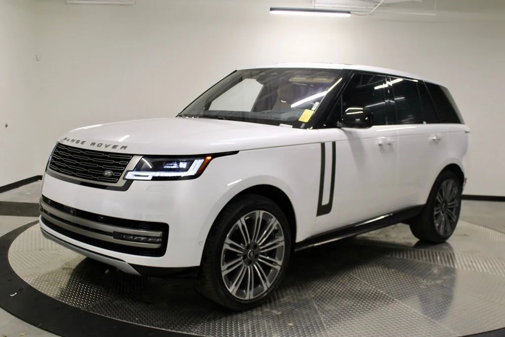 2023 Land Rover Range Rover 4.4 SE SWB's photo