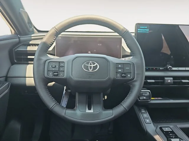 New 2026 Meteor Shower with Midnight Black Metallic roof Toyota XSE image 10