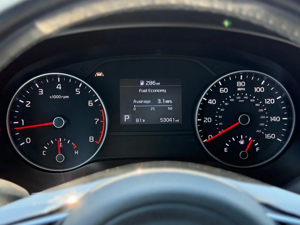 Used 2020 White Kia S image 14