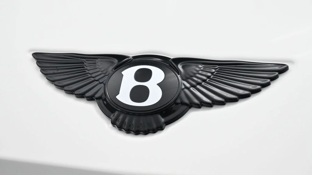 New 2026 White Bentley  image 19